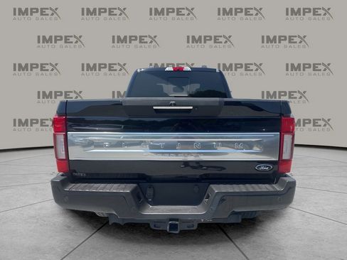 Used 2021 Ford F250 Platinum w/ FX4 Off-Road Package AWD/4WD image 3