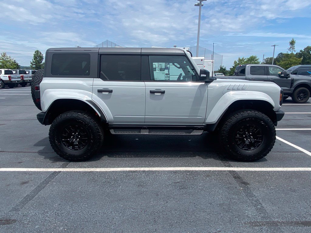 New 2026 Ford Bronco Raptor AWD/4WD image 8