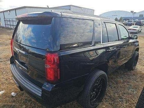 Used 2018 Chevrolet Tahoe LT w/ Luxury Package image 3