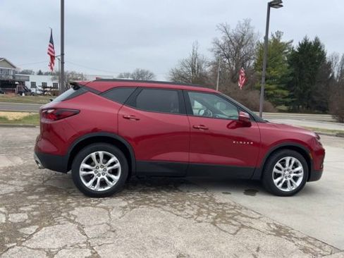 Used 2019 Chevrolet Blazer LT w/ Sun and Wheels Package image 9