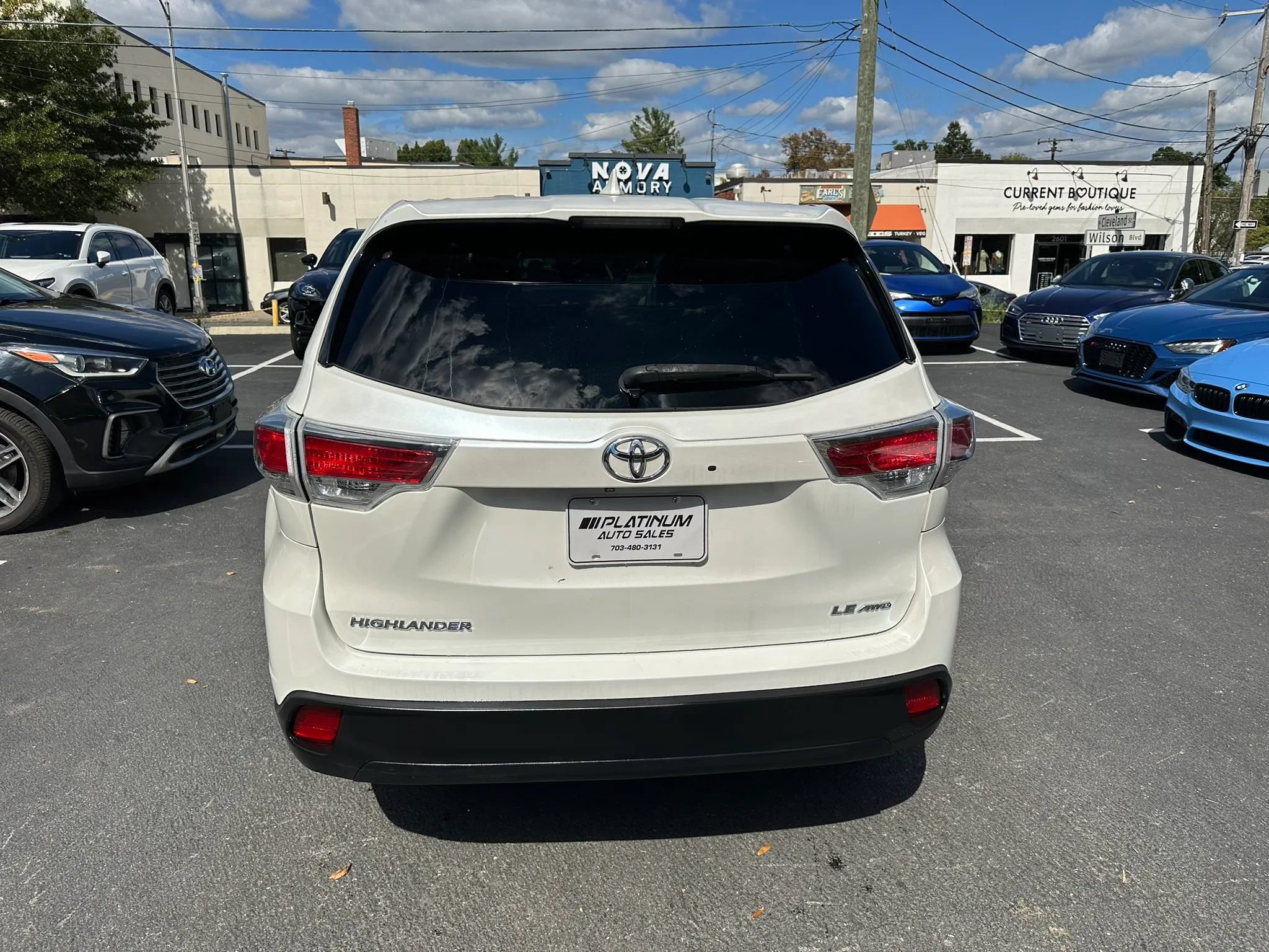Used 2015 Toyota Highlander Plus AWD/4WD image 6