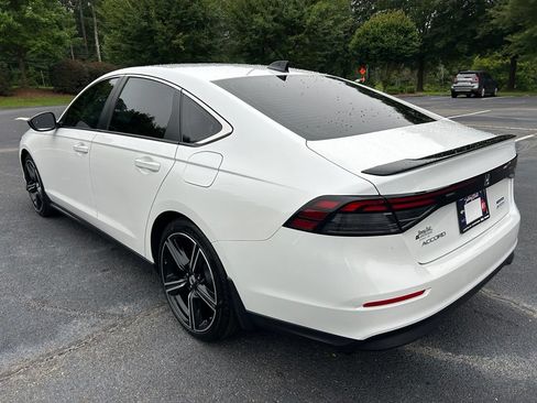 Used 2025 Honda Accord Sport image 17