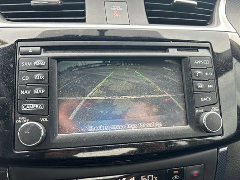 Used 2018 Nissan Sentra SR w/ Technology Package FWD image 23