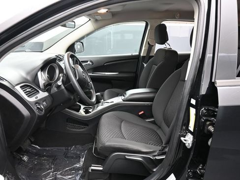 Used 2017 Dodge Journey SE FWD image 20