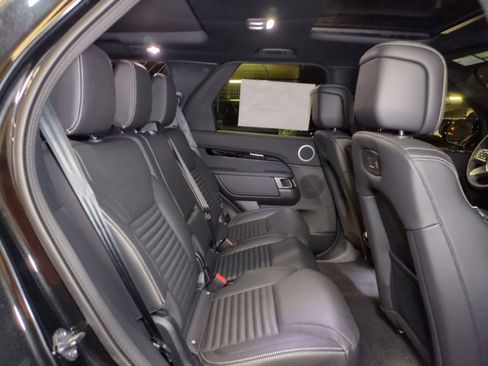 New 2026 Land Rover Discovery S AWD/4WD image 28