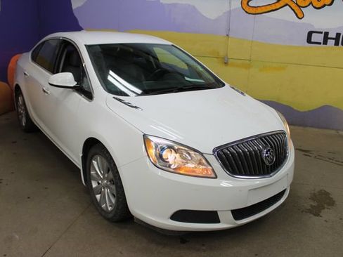 Used 2017 Buick Verano Convenience FWD image 2