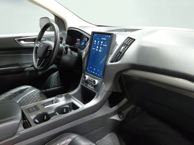 Used 2024 Ford Edge Titanium AWD/4WD image 17