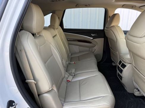 Used 2017 Acura MDX FWD image 29