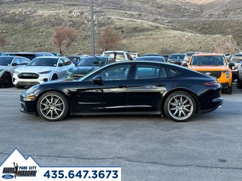 Used 2018 Porsche Panamera 4 image 2
