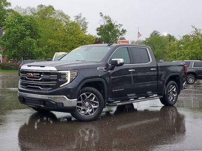 Used 2022 GMC Sierra 1500 SLT w/ SLT Premium Plus Package
