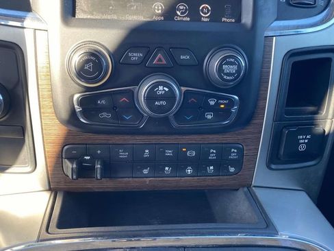 Used 2016 RAM 2500 Laramie image 21