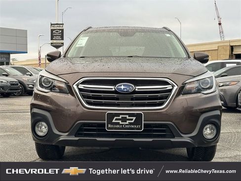Used 2019 Subaru Outback 2.5i Touring w/ Popular Package #3A image 8
