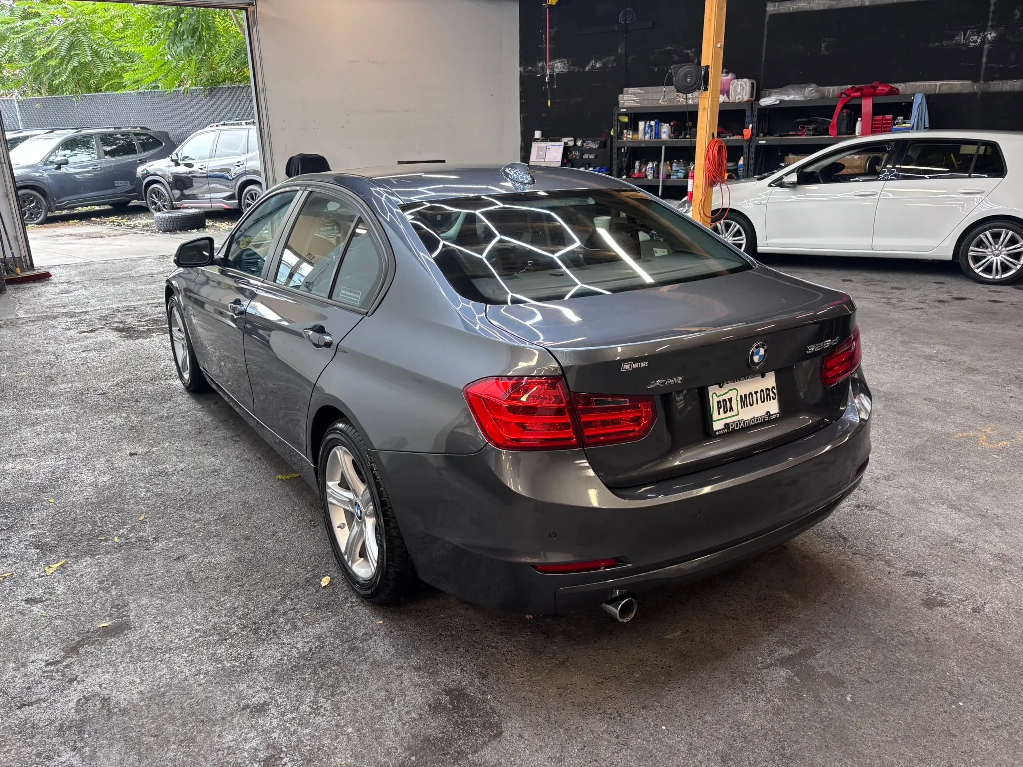 Used 2014 BMW 328d xDrive Sedan AWD/4WD image 5