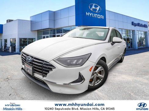 Used 2021 Hyundai Sonata SE image 1