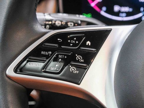 Certified 2026 Mercedes-Benz GLC 300 image 19