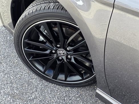 Used 2023 Toyota Camry XSE image 30