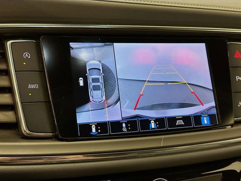 Used 2024 Buick Enclave Premium image 23