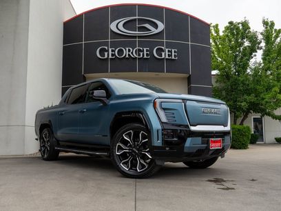 New 2025 GMC Sierra EV Denali