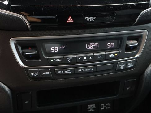 Certified 2023 Honda Passport TrailSport image 24