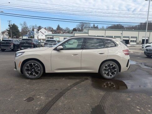 New 2026 BMW X3 xDrive30 w/ Premium Package image 4