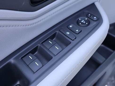 Used 2018 Honda Odyssey Touring image 13