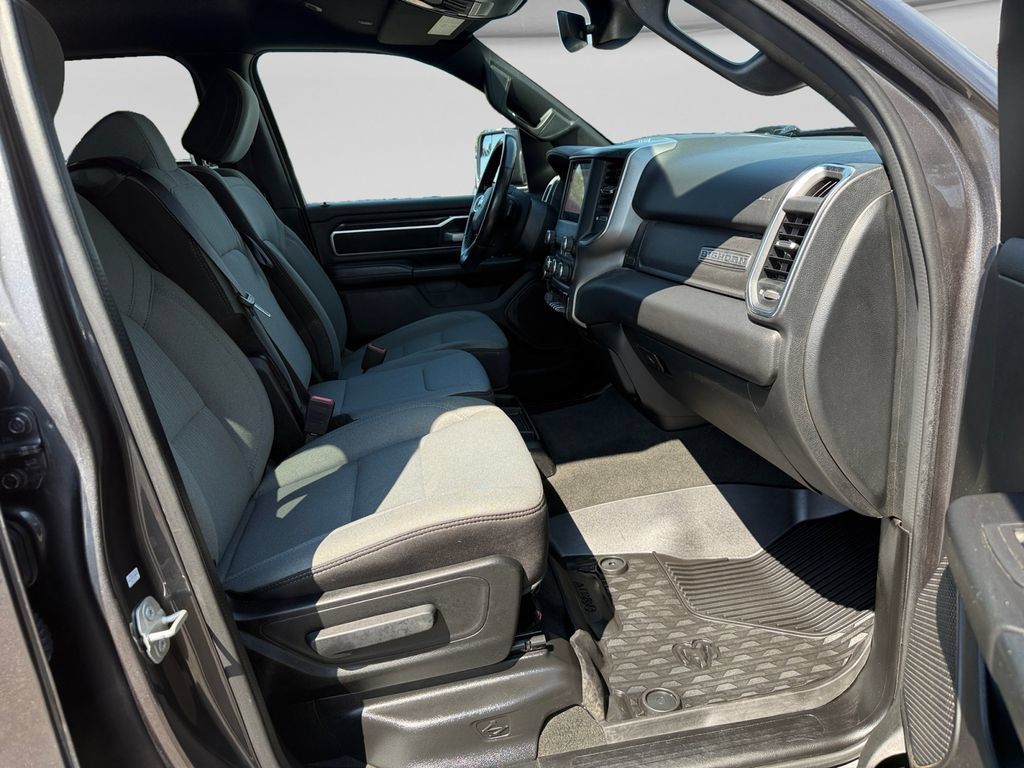 Used 2024 RAM 1500 Big Horn AWD/4WD image 15