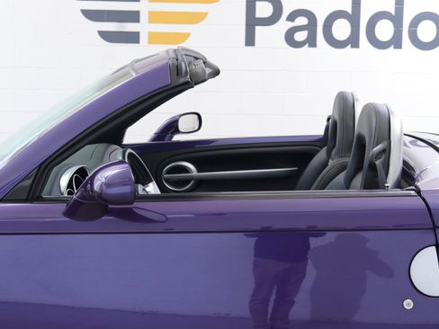 Used 2003 Chevrolet SSR w/ Preferred Equipment Group image 18