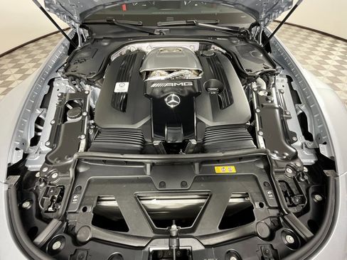 Used 2024 Mercedes-Benz SL 63 AMG 4MATIC image 27