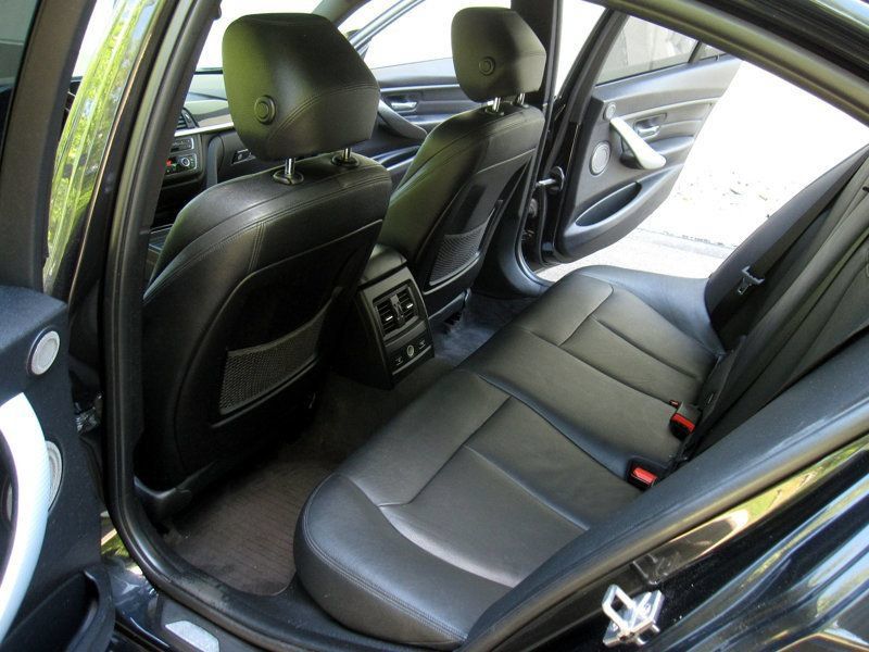Used 2013 BMW 335i xDrive Sedan AWD/4WD image 32