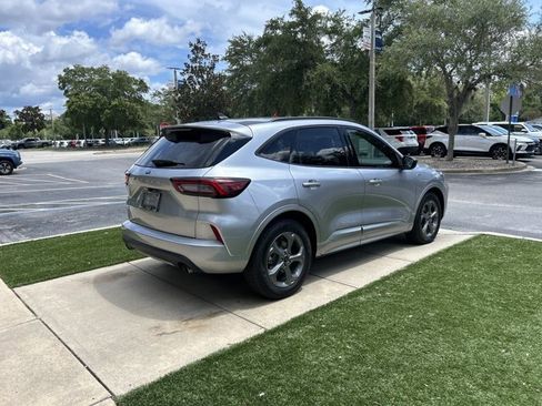 Certified 2024 Ford Escape ST-Line FWD image 3