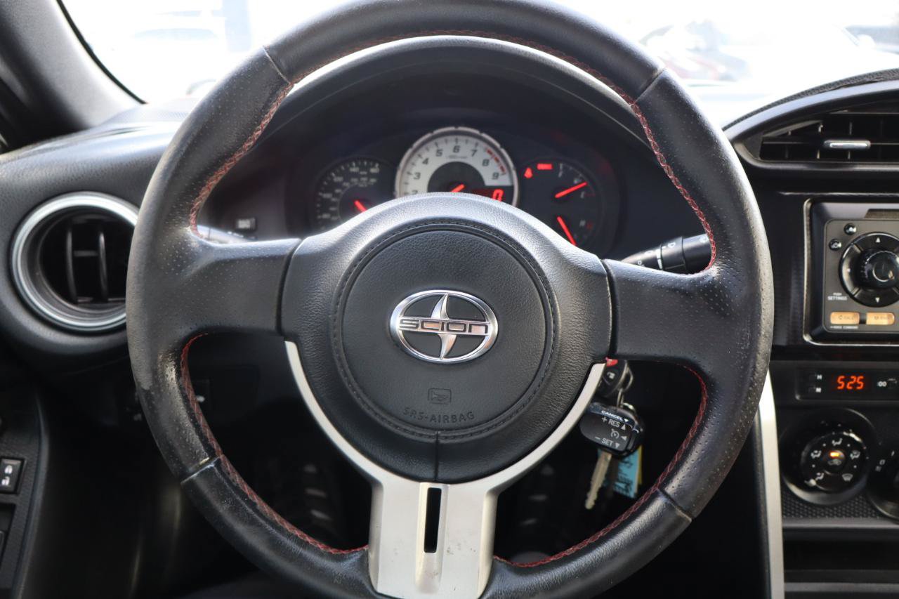 Used 2013 Scion FR-S RWD image 18