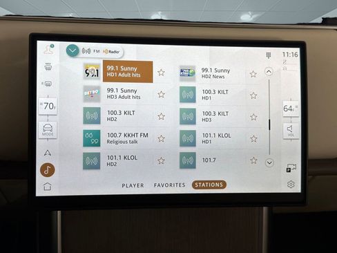 Used 2026 Land Rover Range Rover SE image 23