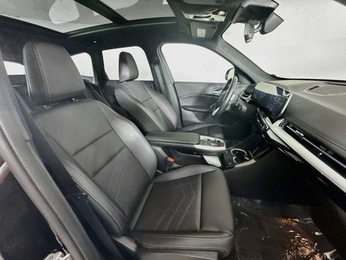 Used 2025 BMW X1 xDrive28i AWD/4WD image 34
