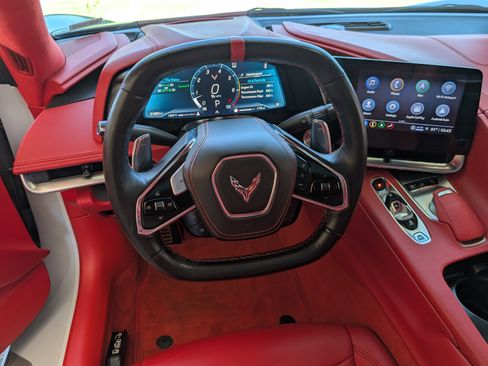 Used 2023 Chevrolet Corvette Stingray Premium Cpe w/ Z51 Performance Package RWD image 22