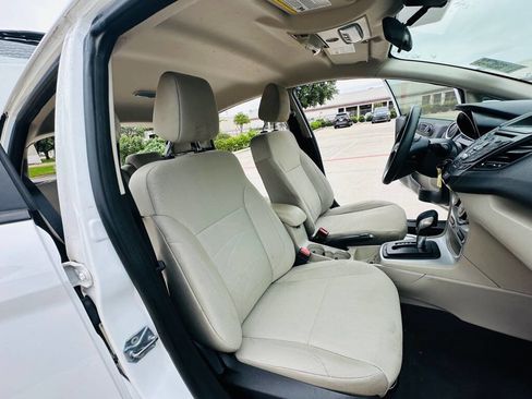 Used 2019 Ford Fiesta SE FWD image 24