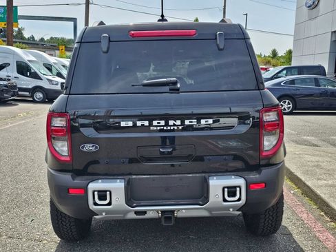 New 2026 Ford Bronco Sport Outer Banks w/ Sasquatch Outer Banks Package AWD/4WD image 4