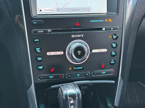Used 2017 Ford Explorer Sport AWD/4WD image 14