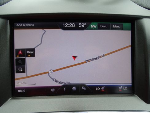 Used 2013 Lincoln MKS AWD image 4