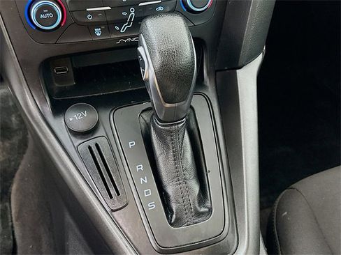 Used 2018 Ford Focus SEL image 16