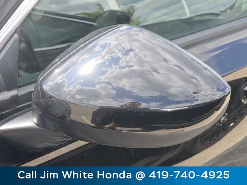 Used 2022 Honda Civic EX image 10