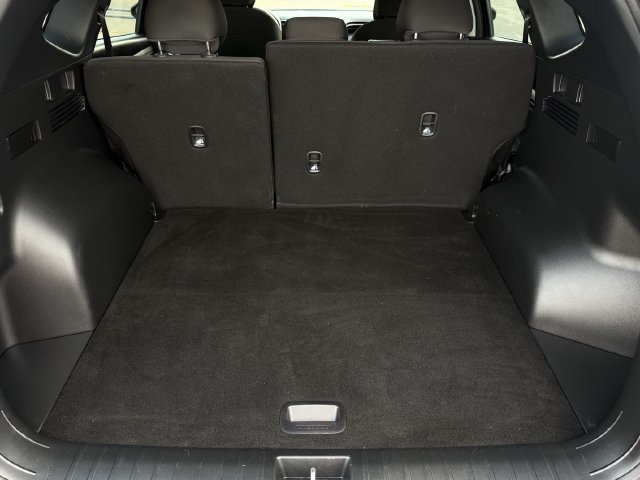 Used 2023 Hyundai Tucson SE FWD image 25