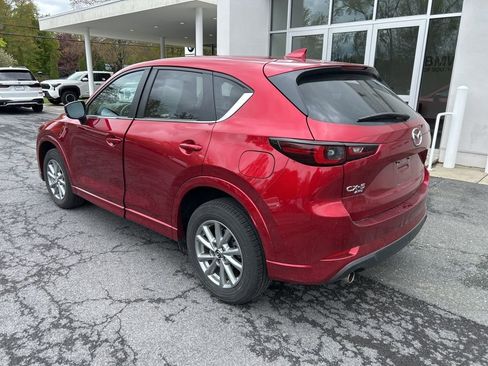 Used 2024 MAZDA CX-5 AWD 2.5 S w/ Preferred Package image 3