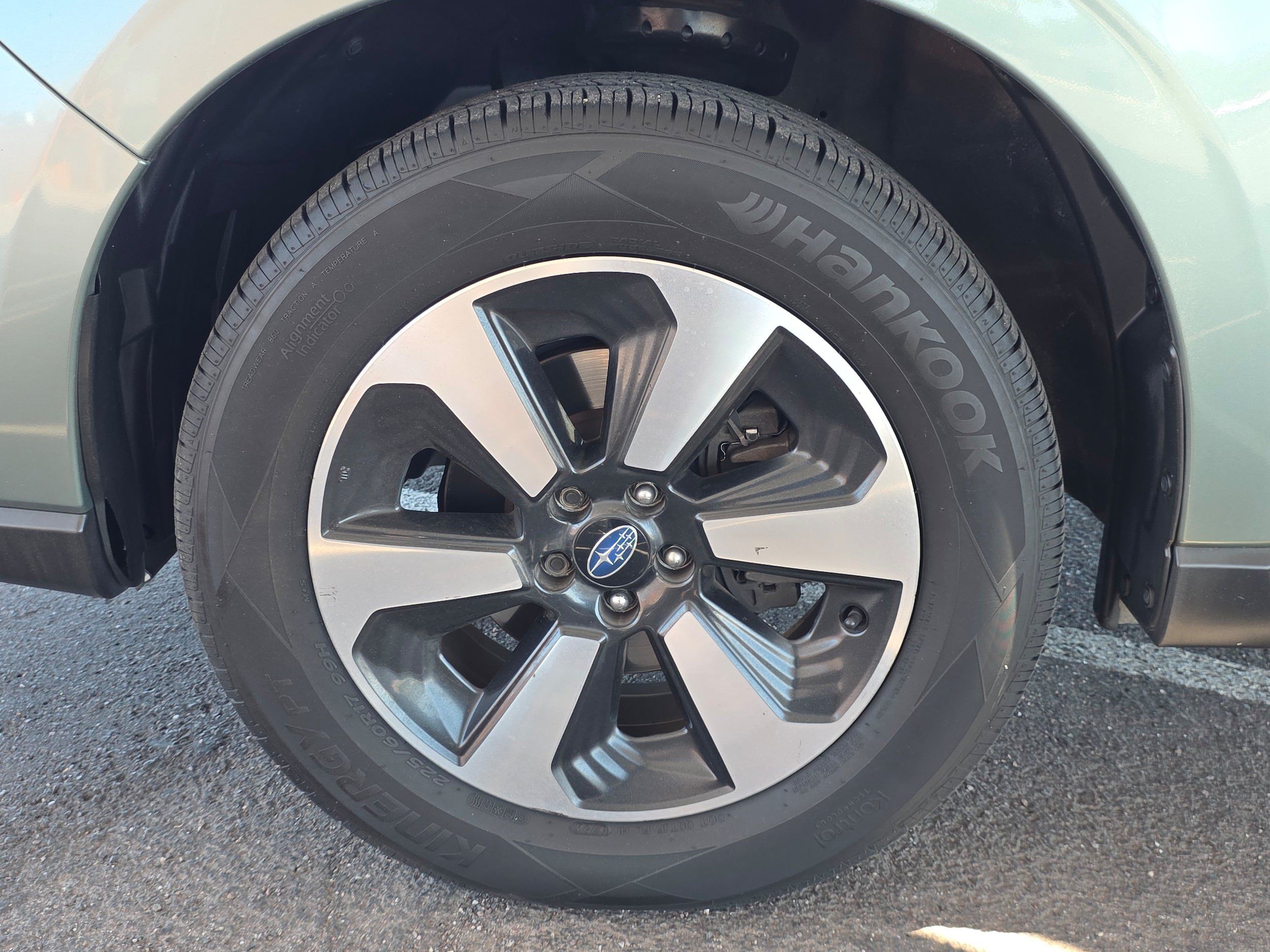 Used 2018 Subaru Forester 2.5i Premium AWD/4WD image 11