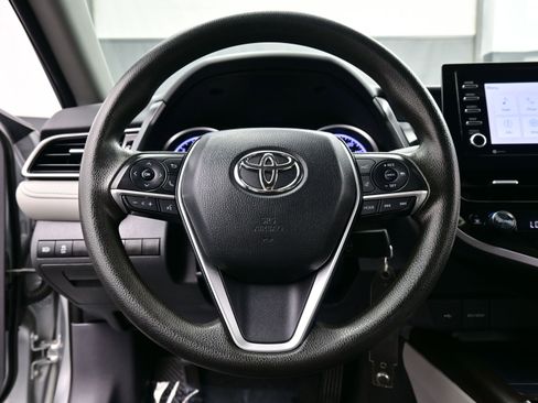 Used 2023 Toyota Camry LE image 23