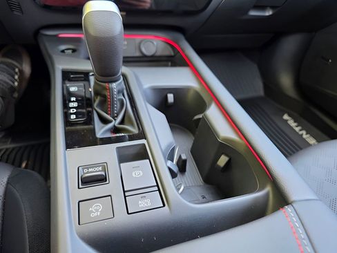 New 2026 Nissan Sentra SR FWD image 27