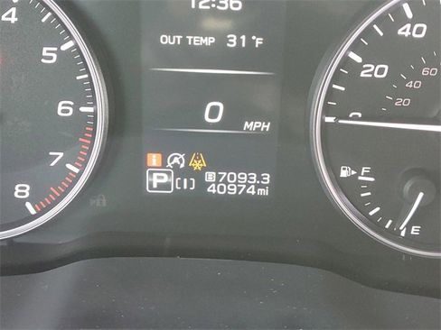 Certified 2024 Subaru Crosstrek 2.0i Premium image 21