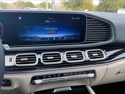 New 2026 Mercedes-Benz GLE 450 4MATIC image 17