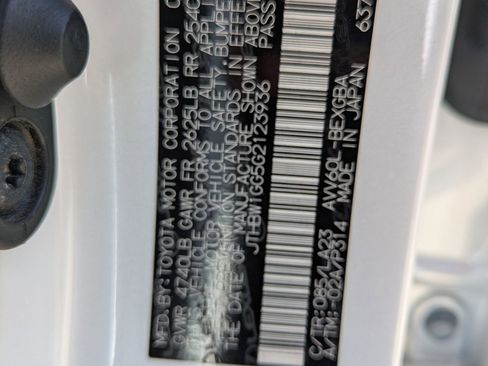 Used 2016 Lexus ES 300h image 36