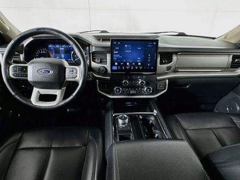 Used 2022 Ford Expedition XLT RWD image 26