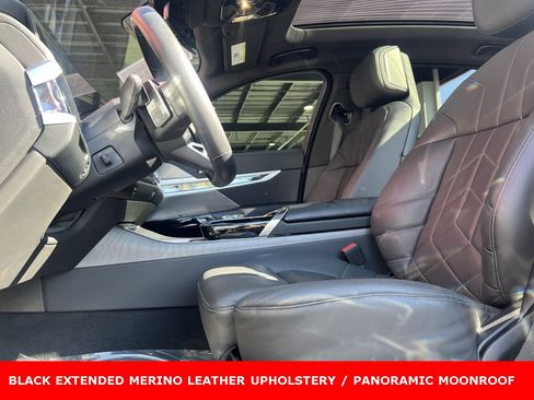 Used 2023 BMW i7 xDrive60 image 5